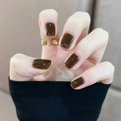D45黑糖咖啡短款純色顯手白美甲成品日常簡約穿戴甲工廠一件代發