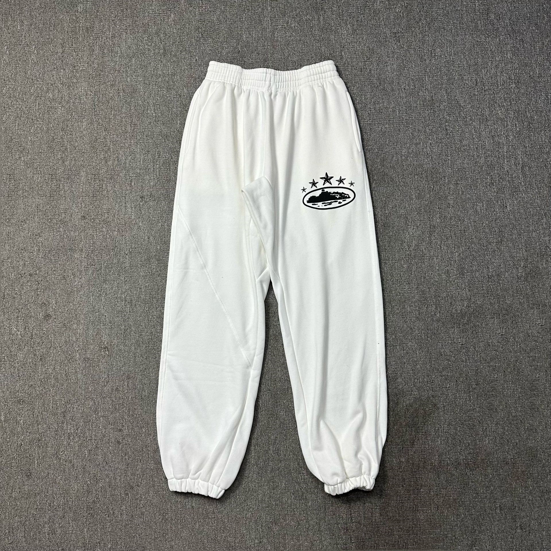 819 white pants