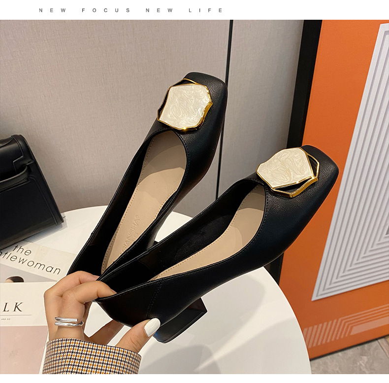 Elegant Women's Leather Dress Shoes Square Toe Thick Low Heel_voghion.com