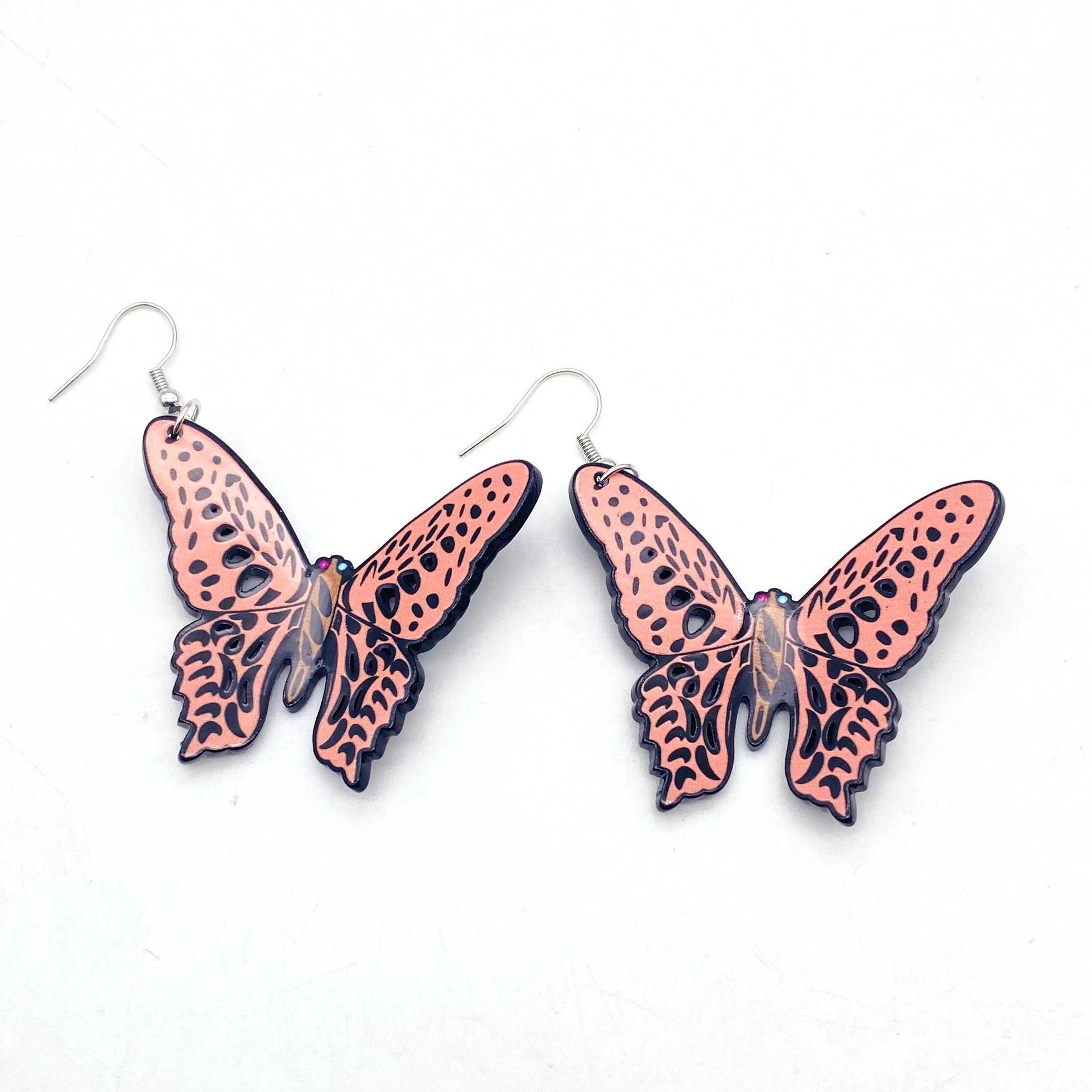 1 Pair Retro Simple Style Butterfly Arylic Drop Earrings display picture 3