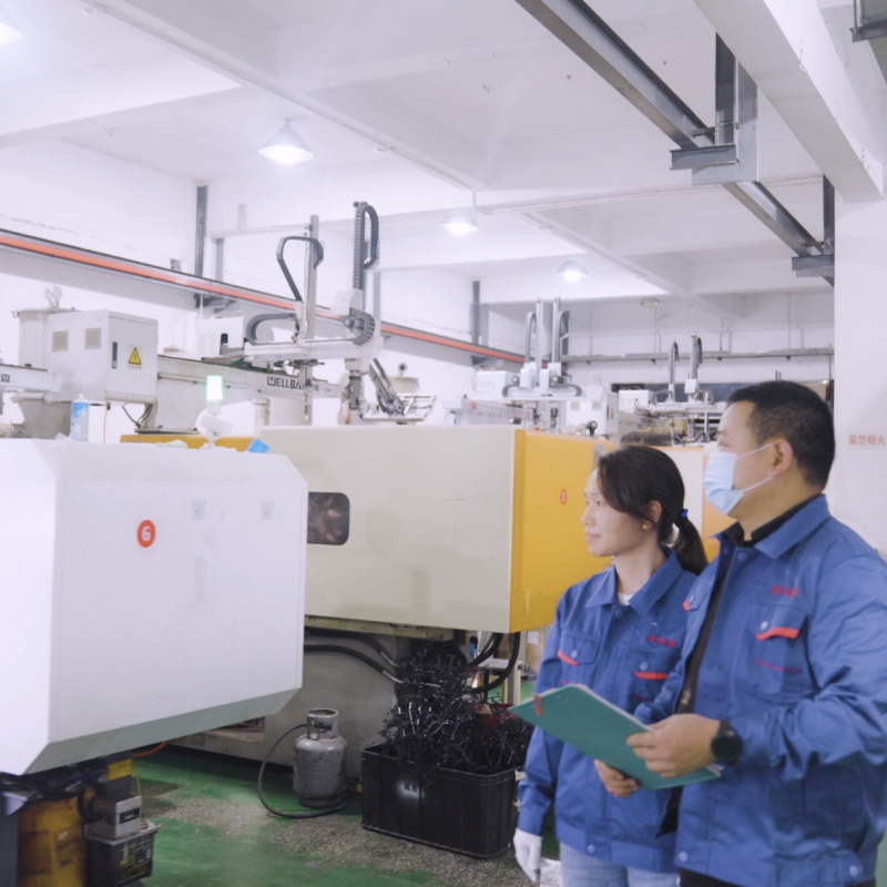 Huahengxin environmental protection ABS raw material plus hard non-slip magnetic 80, 100mm transparent cross batch small screwdriver 3