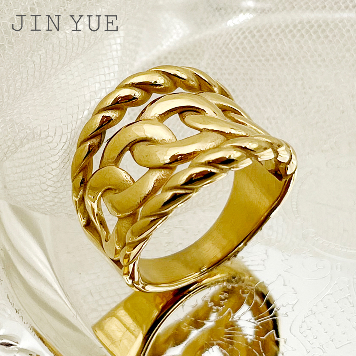 fashionable trend ring with pigtail