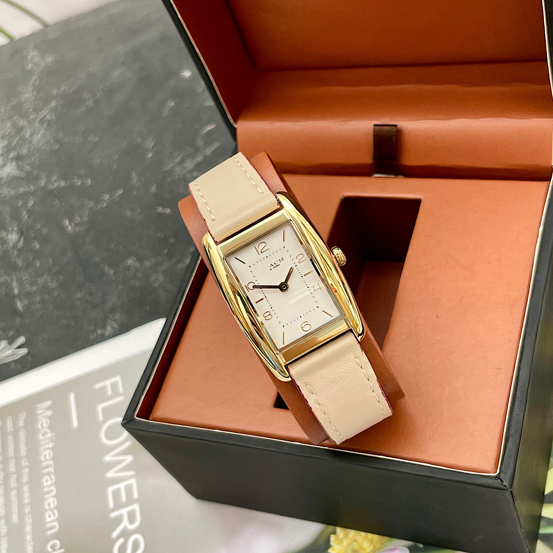 蔻家COA飞驰CH小巧手表时尚钢带女表日本石英腕表抖音笑红书爆款