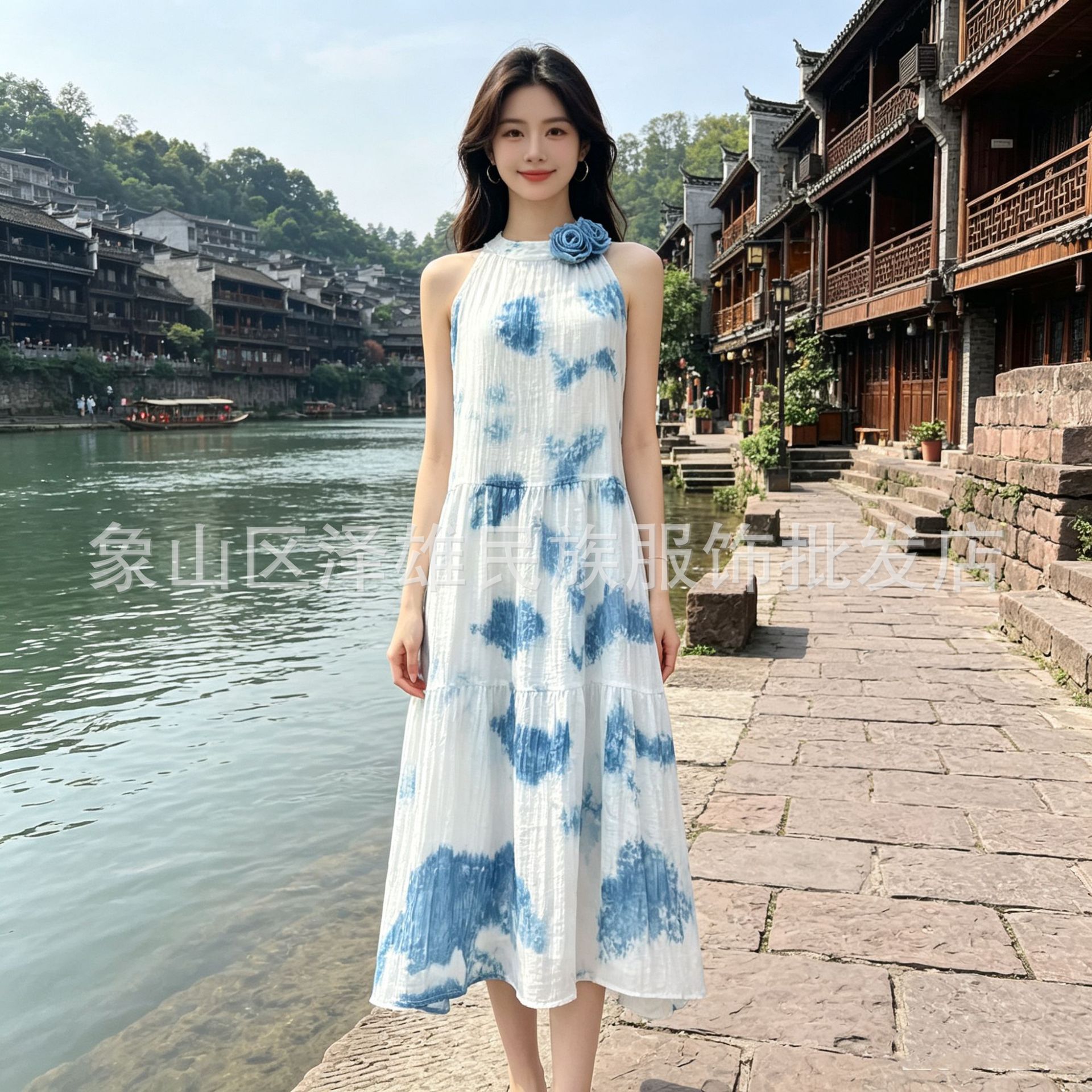 1239# 두 송이 꽃무늬 원피스