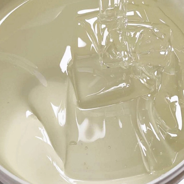 Vitaminised moisturizing medical raw materials for cosmetics