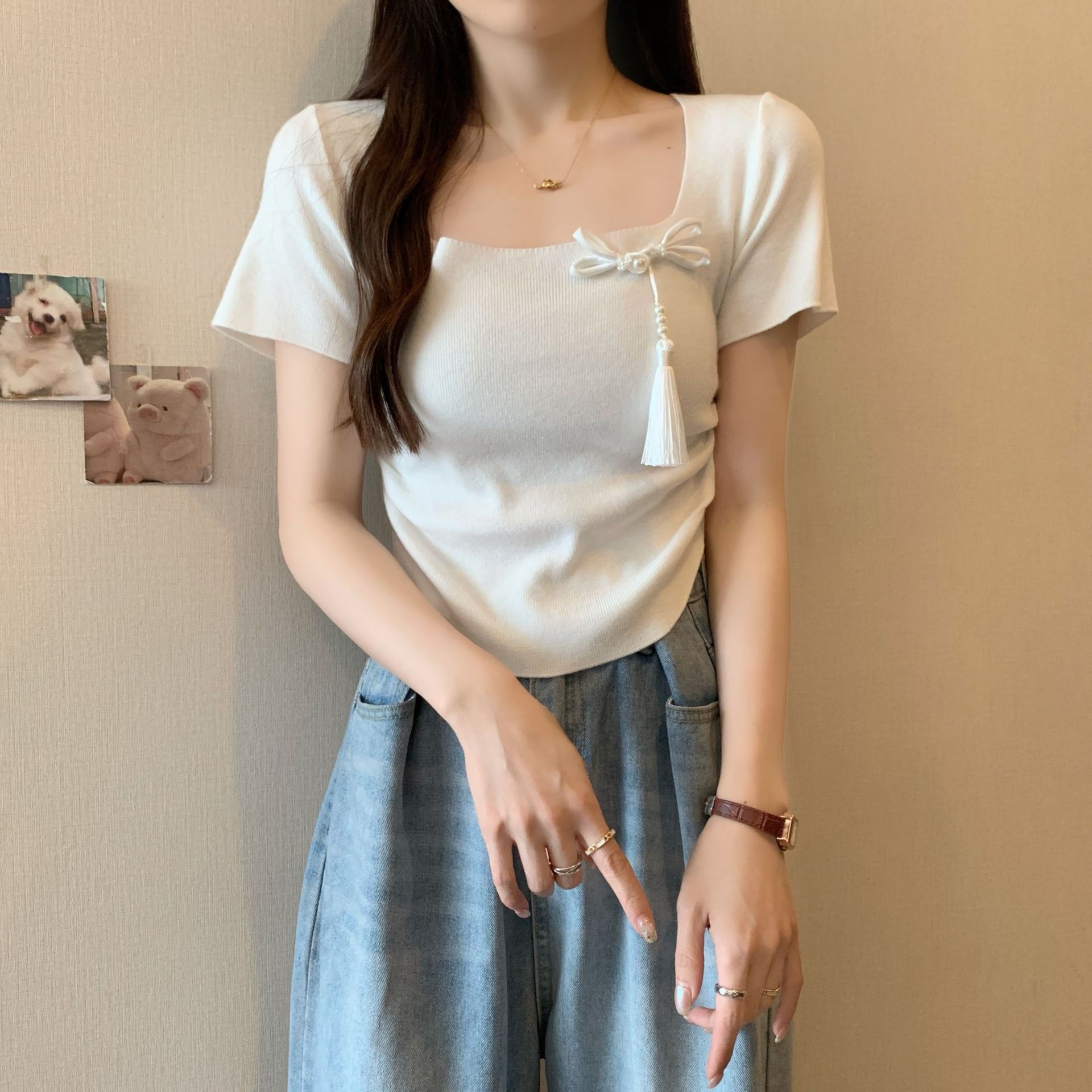 Nov poletni dizajn z naramnicami, nepravilna majica s kratkimi rokavi v kitajskem slogu, ženska pletena majica s kratkimi rokavi in ​​oglatim izrezom._voghion.com