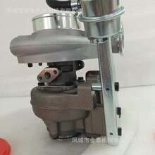 HX35W 增压器 总成号4035899；客户号4038471