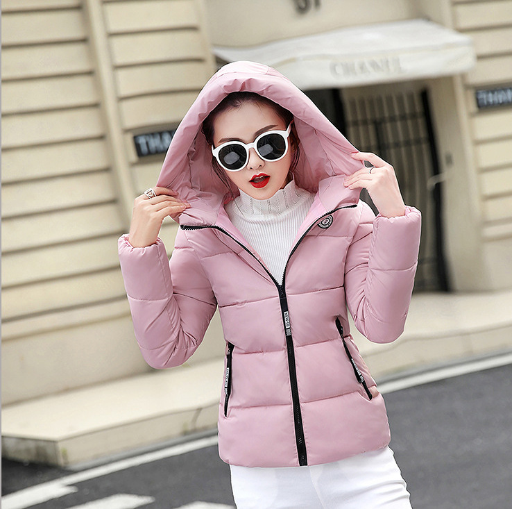 2019 autumn and winter New Fashion short cotton-padded coat women's small cotton-padded jacket plus size hooded jacket warm cotton-padded coat factory batch