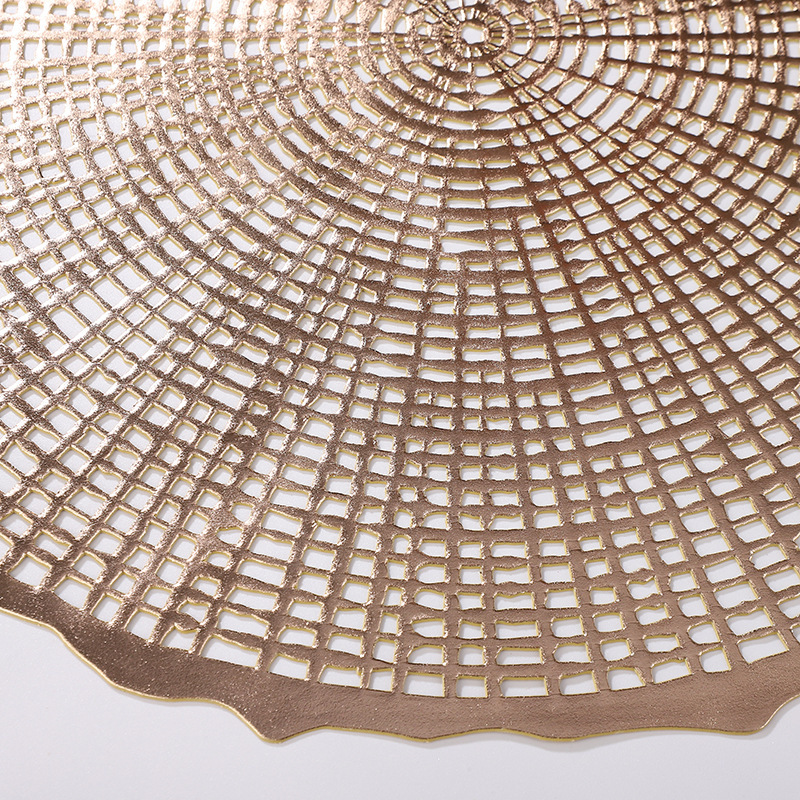 Nueva ronda hueco placemat malla dorado PVC Western placemat Hotel estera de aislamiento anti-scald Mesa Mat montaña al por mayor