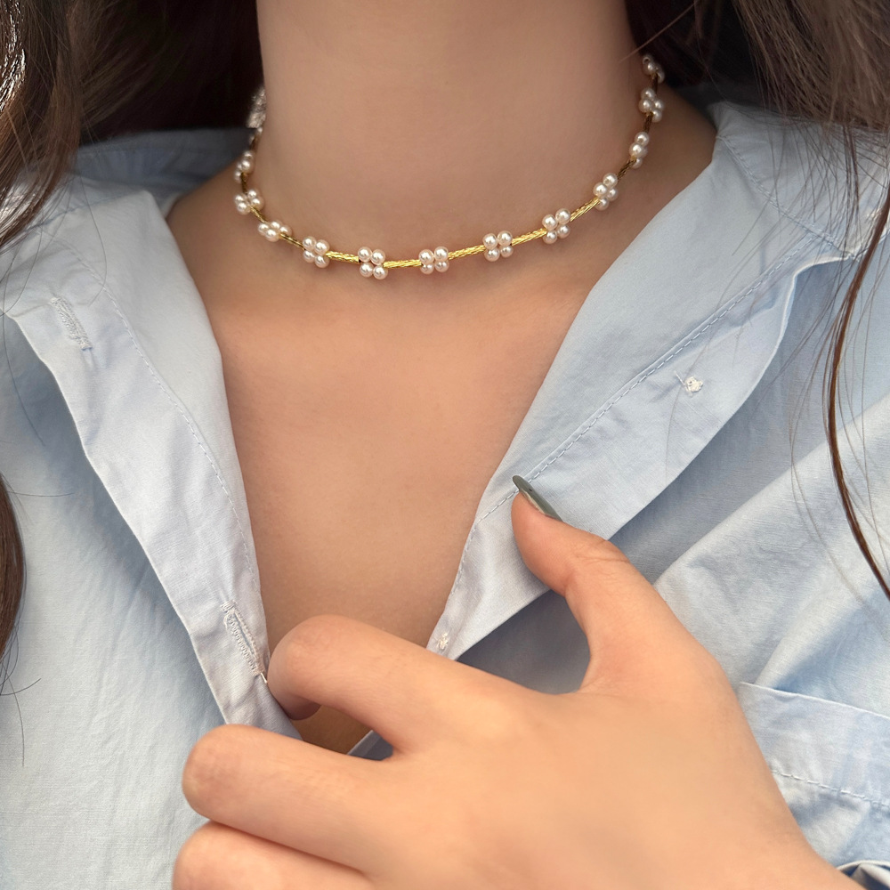 9g Weight Necklace Classification Modern Style Flower Mixed Materials Plating Women's Necklace
