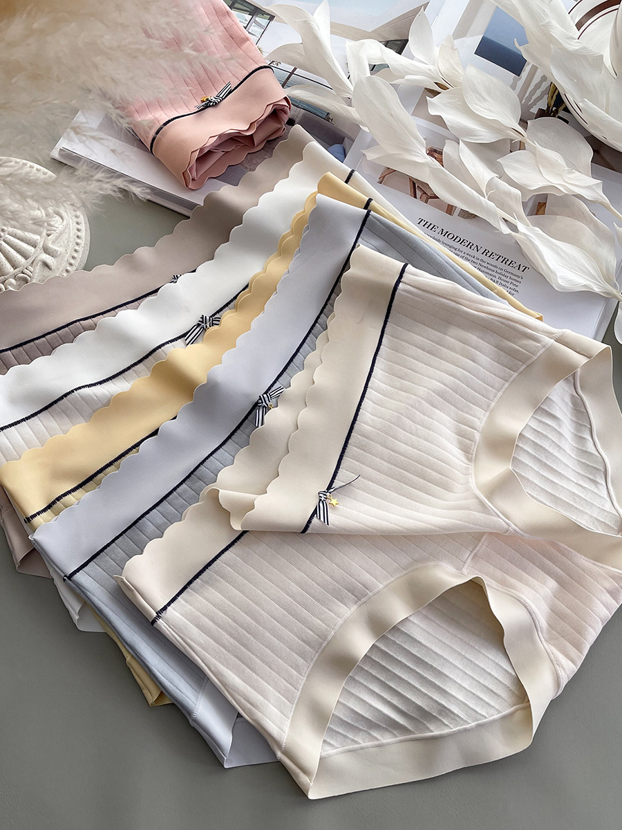 智贝主图_2新疆长绒棉内裤女纯棉抗菌透气裆中腰薄款无痕全棉