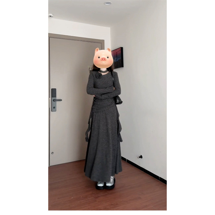 两件套法式灰色针织连衣裙子女秋冬季2025新款小个子穿搭一整套装|undefined