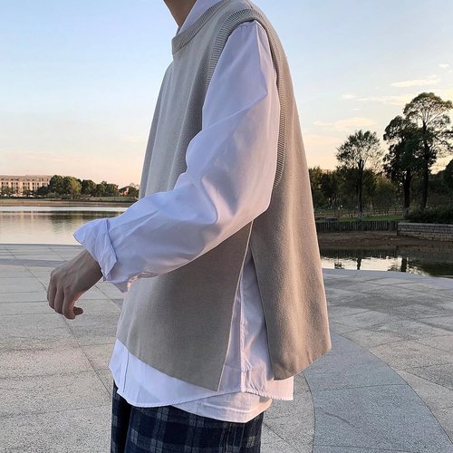 Men's Fashion V-Neck Cardigan with Side Slits, Loose-Fitting, Sleeveless, Hong Kong Style, Korean Version, Outerwear