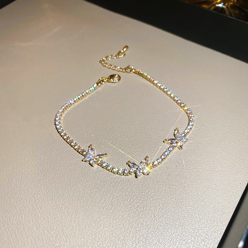 Pulsera de flores de metal transfronteriza europea y americana, nicho femenino, sentido de alta gama, pulsera simple y versátil, accesorios de joyería de lujo ligeros de moda