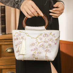 蝴蝶蘭A17刺繡木柄手提包  古風旗袍宴會民族國風漢服手提水桶包