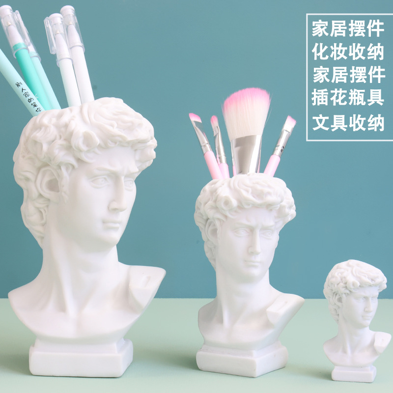 David Resin Statue Multifunctional Desktop Ornament, Makeup Brush Holder, Pen Holder, Vase, Art Flower Arrangement Vase Photography Prop