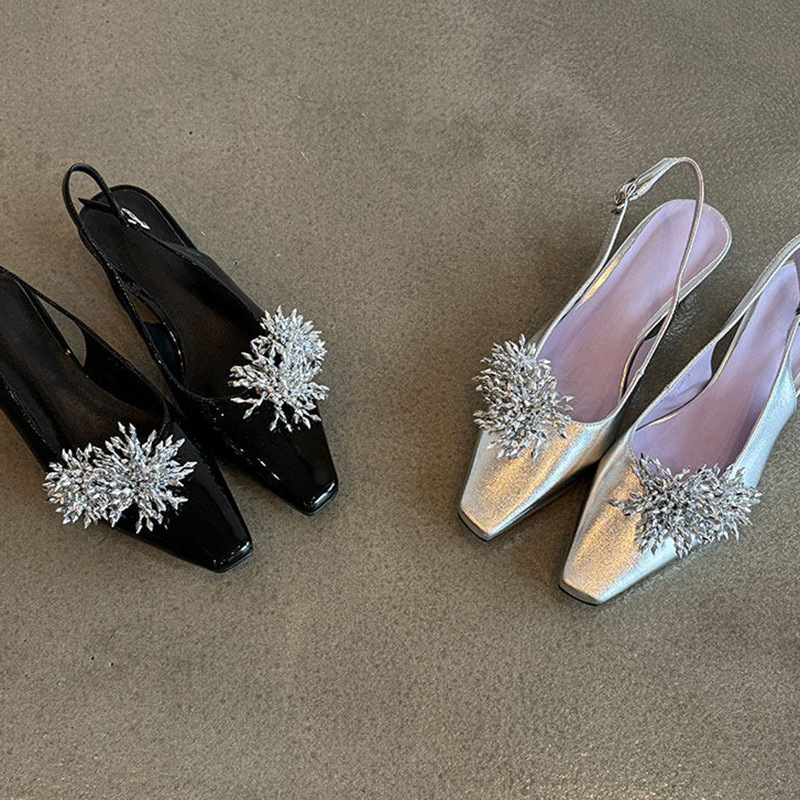 French-Style Elegant Ladylike Sandals with Fireworks Design for Women, 2026 Summer New Low-Heeled Shoes to Pair with Skirts and High Heels French-Style Elegant Ladylike Sandals with Fireworks Design for Women, 2026 Summer New Low-Heeled Shoes to Pair with Skirts and High Heels