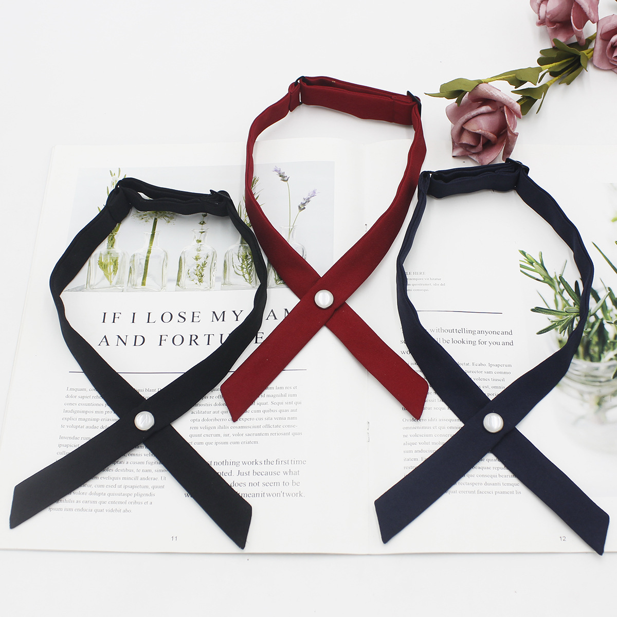 Fabricante spot color sólido pajarita cruzada fina camisa de mujer hebilla uniforme escolar tailandés estilo universitario cruz jk pajarita flor