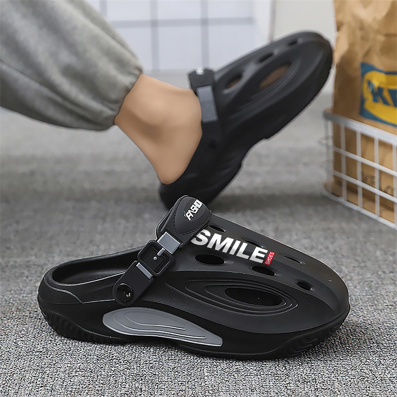 Zapatos con agujeros para hombres 2025 verano ocio para estudiantes vadeo en la playa, suela gruesa ligera, zapatillas Baotou