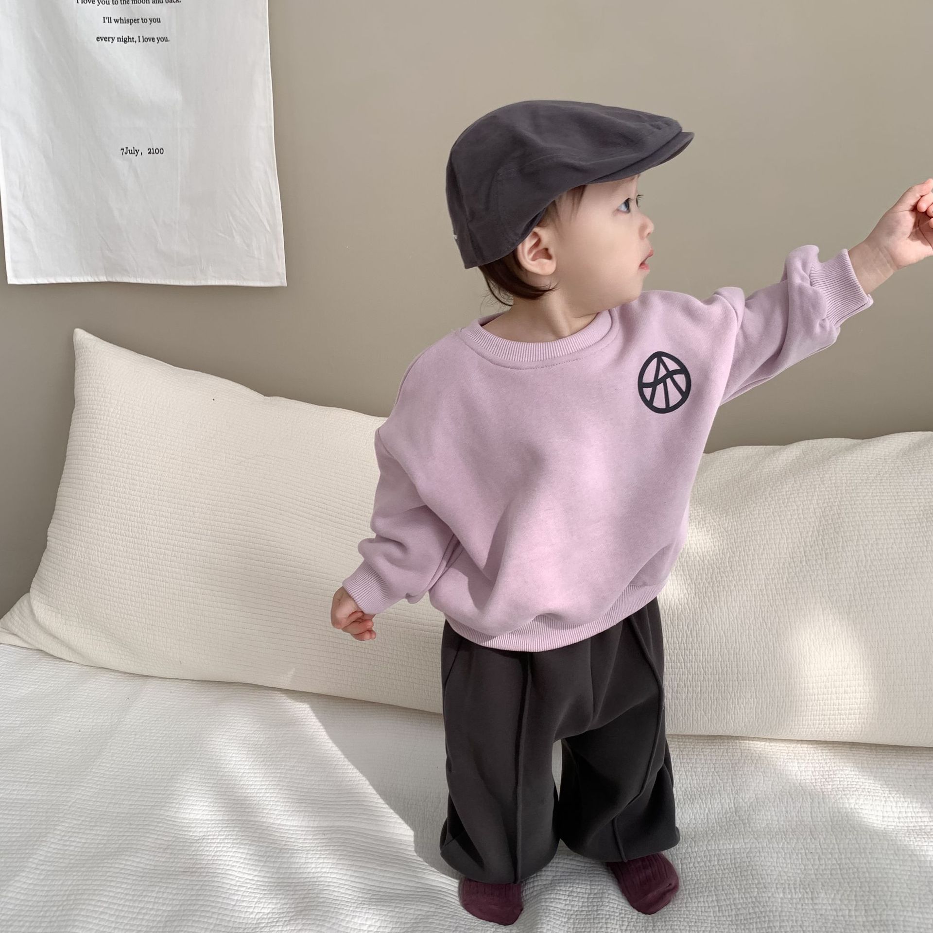 Bebé otoño e invierno más suéter de terciopelo bebé blusa engrosada versión coreana de ropa infantil ropa infantil invierno ropa infantil ropa protectora de cabeza