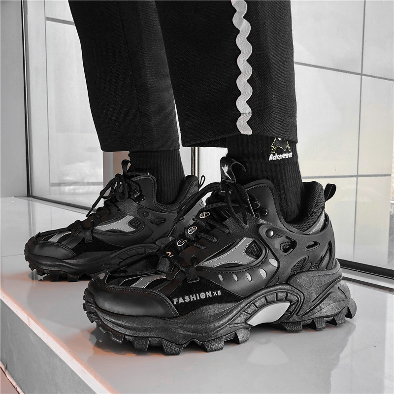 Autumn new men's low-top lace-up sports shoes 2022 students Korean fashion outerwear daddy shoes Autumn new men's low-top lace-up sports shoes 2022 students Korean fashion outerwear daddy shoes
