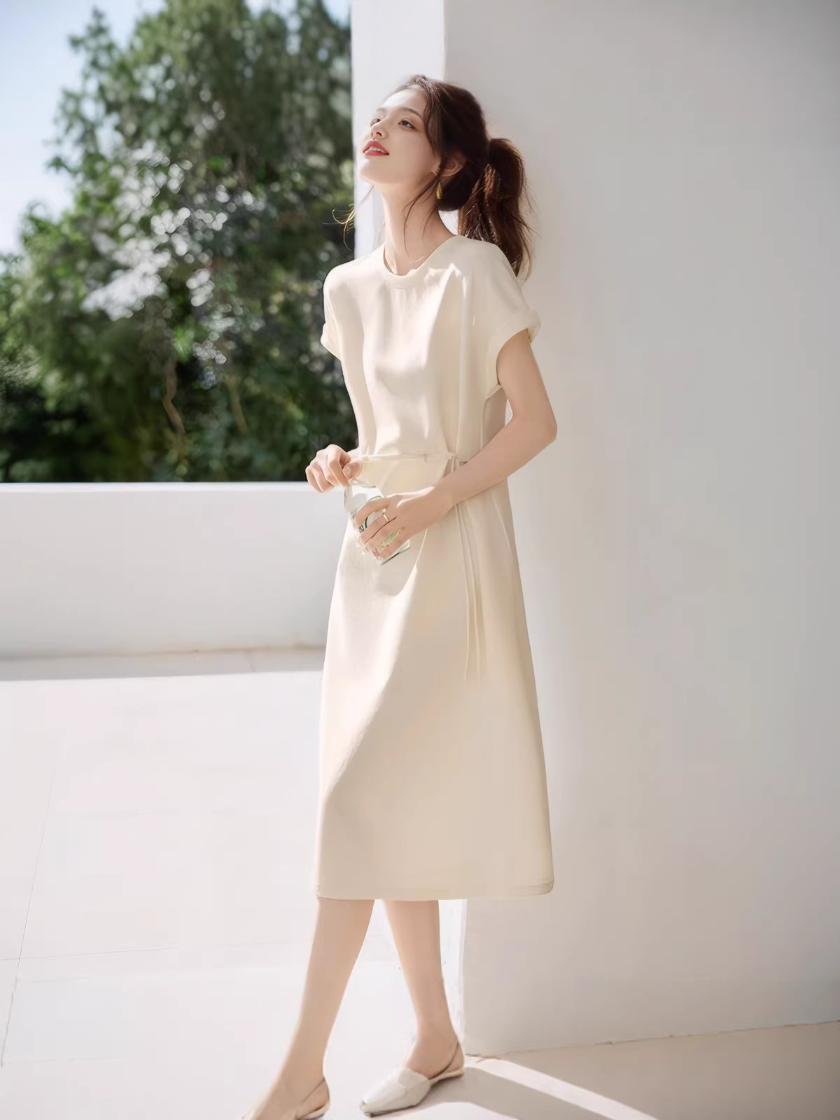 Váy ngắn tay cổ chữ V thắt eo dáng suông mùa xuân hè — màu mơ