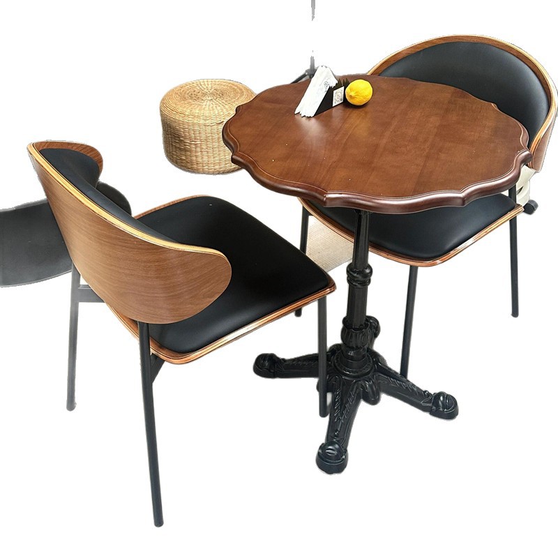 Mesa y silla de cafeteria de madera maciza retro, mesa y silla de comedor, postres comerciales, leche y té, mesa cuadrada y silla combinada