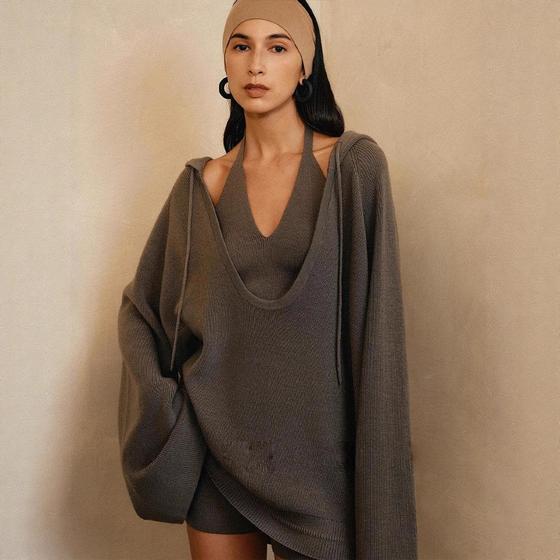 Th～Row Niche Designer Style European and American Minimalist All-Wool Lazy Halter Neck Shorts Knit Set Hoodie