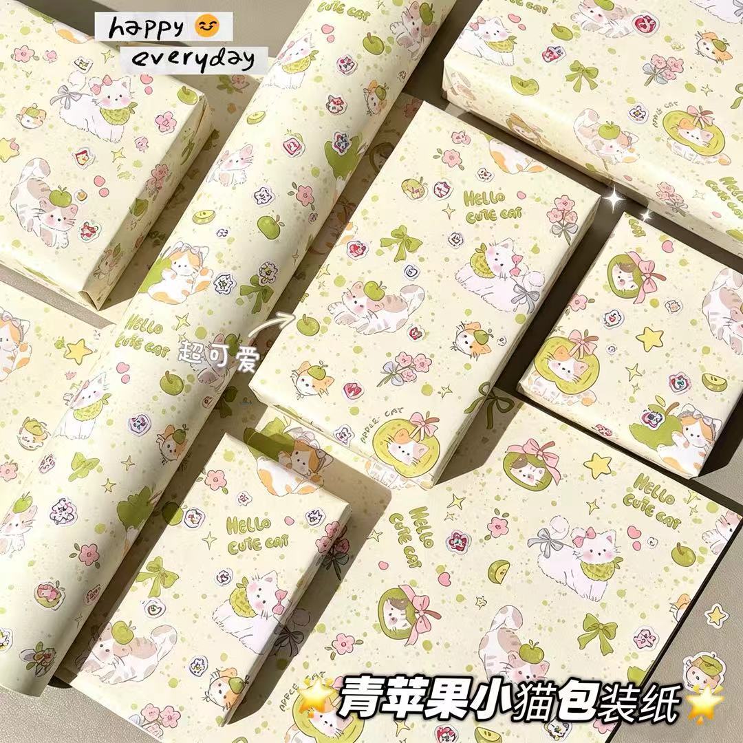 Nuevo gatito de manzana verde; 50 * 70 papel de embalaje (1 paquete / 6 hojas plegables)