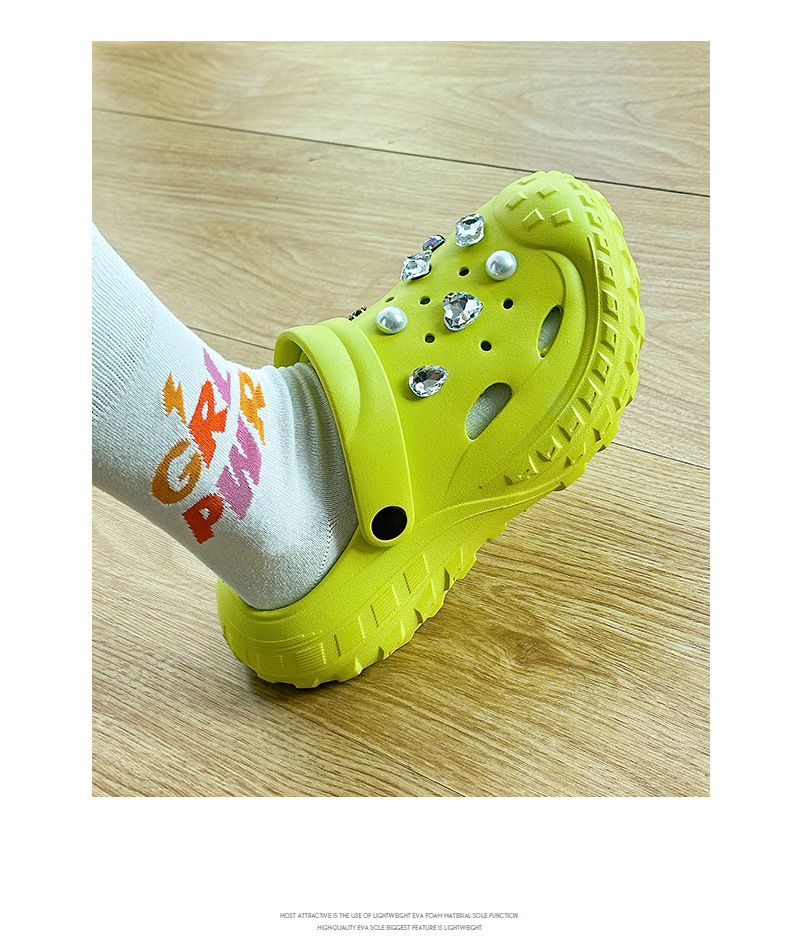 Zapatos Croc para mujer, novedad de verano 2024, suela gruesa antideslizante Baotou drag Diamond diy, ropa exterior, zapatillas informales de playa EVA_voghion.com