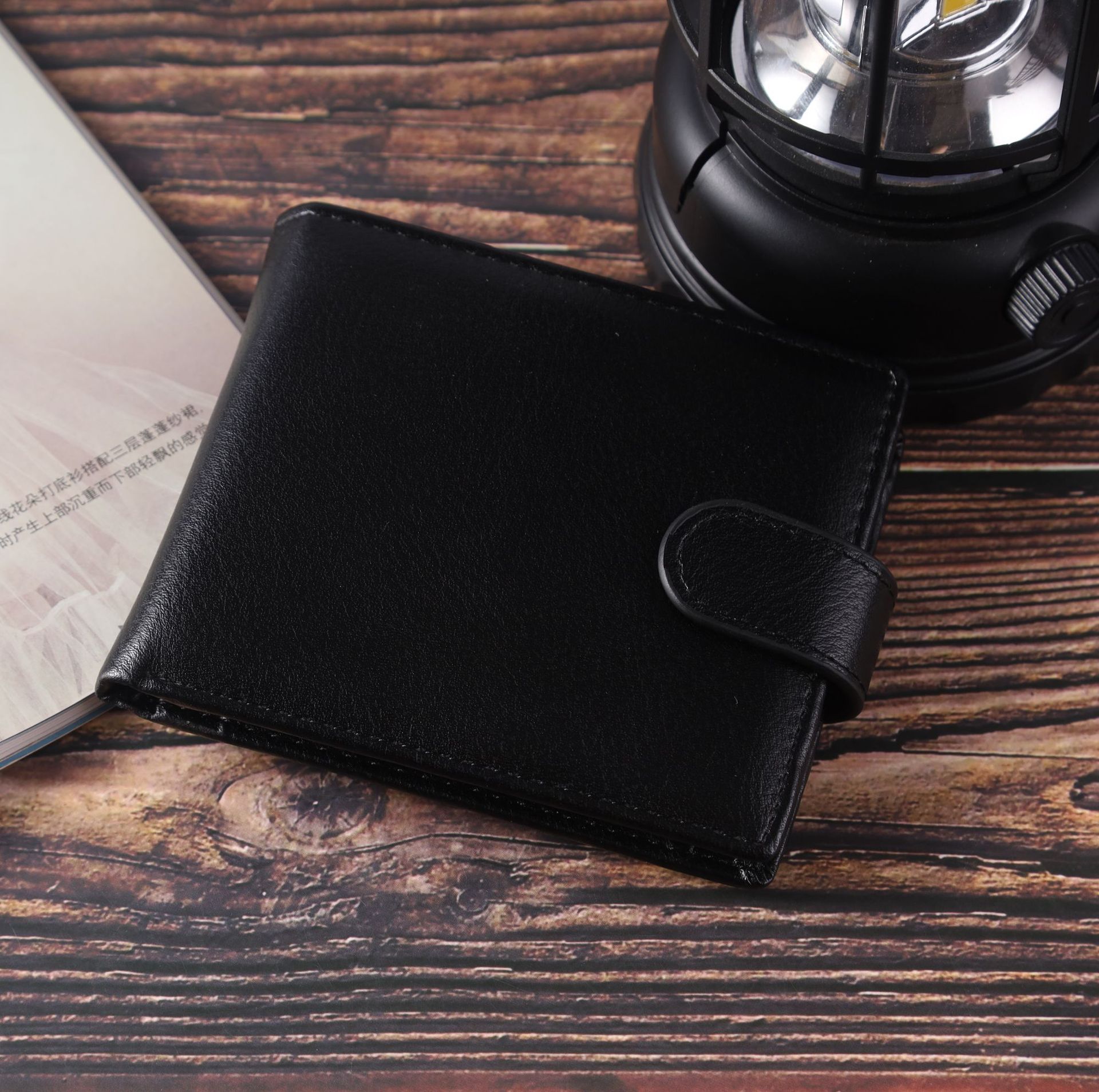 Men's Wallet Image 2