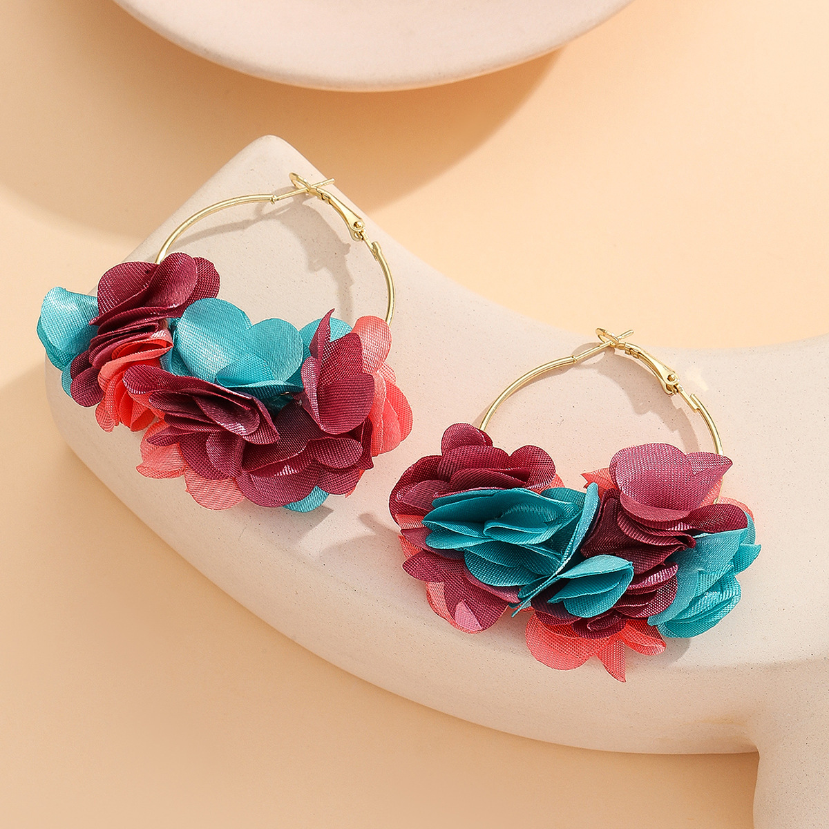 7g Weight Copper Ear Needle Material Earrings Classification 1 Pair Quantity Casual, Street, Shopping Occasion Flower Pattern All Seasons Season Women's Gender Vacation, Bohemian Style 1 Pair Vacation Bohemian Flower Cloth Earrings 4