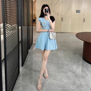 �������͸߶�Ů�bB�Қ��|ǧ���L�����@���p�ſ��b�V�I�o���B��ȹ