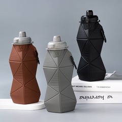 新しいクロスボーダースポーツウォーターボトル、屋外落下防止、漏れ防止折りたたみウォーターボトル、サイクリング軽量食品グレードのシリコンウォーターボトル