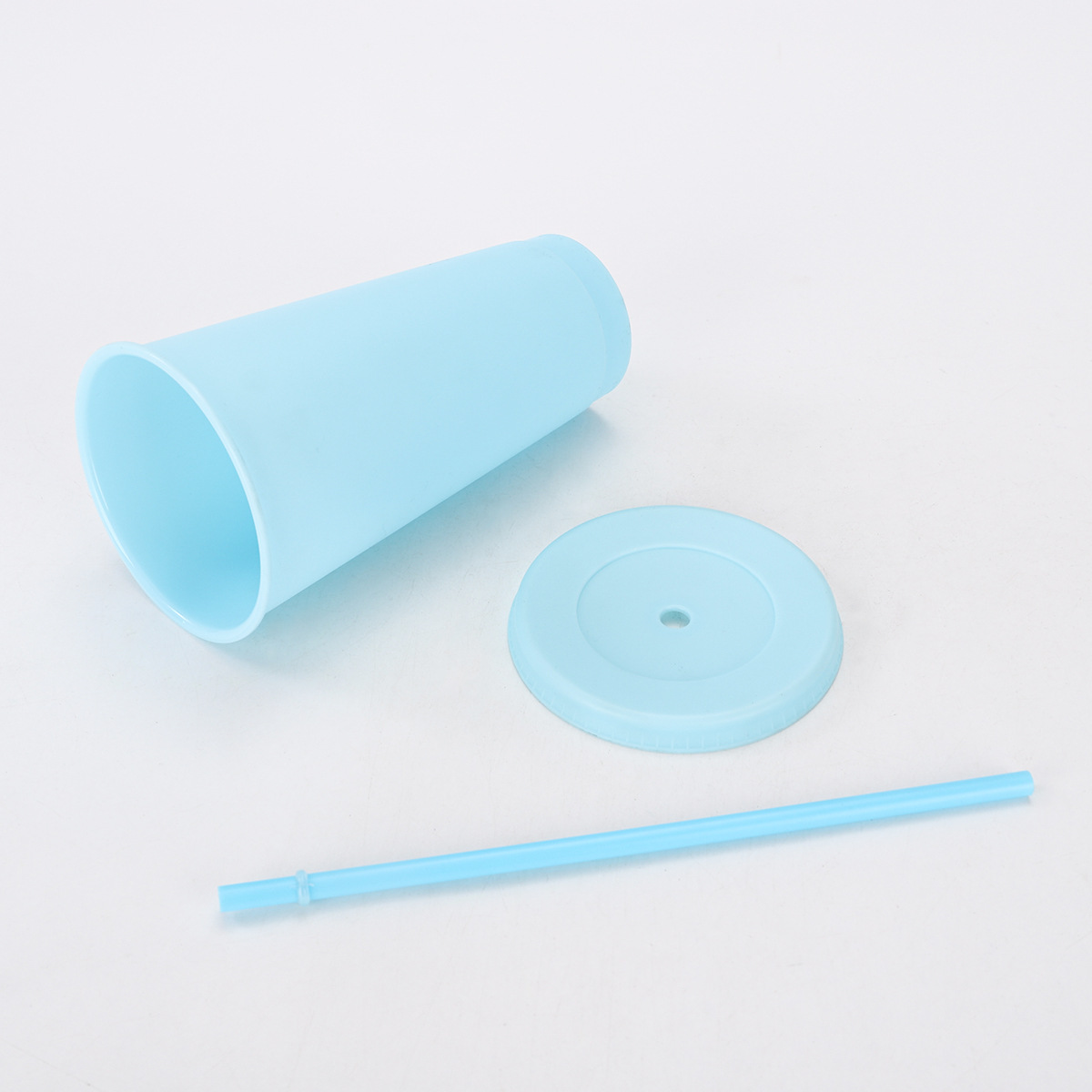 Transfronterizos de suministro directo de color sólido color PP material taza de bebida directa alta capacidad de 24oz taza de paja de plástico