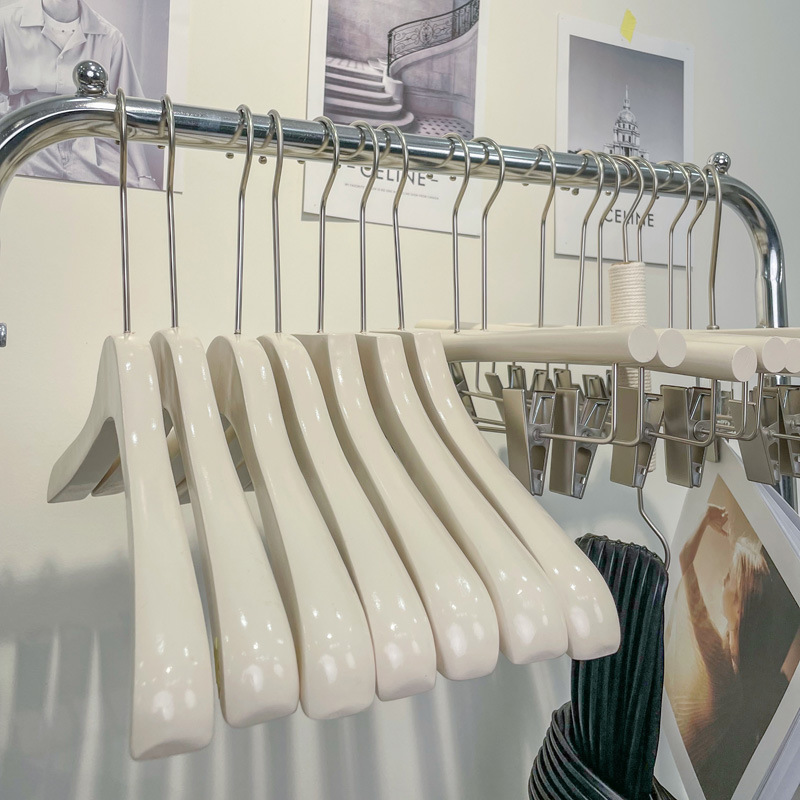 T奶白色衣架服装店专用实木质衣撑女装米黄色防滑无痕裤架|ru