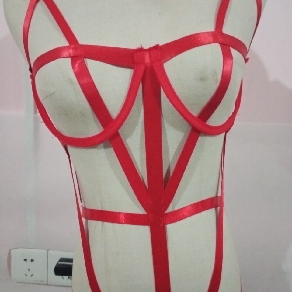 Lencería sexy para mujer sexy de tres puntos de una sola pieza Correa hueca Comercio exterior europeo y americano al por mayor entrega de una sola pieza 1626