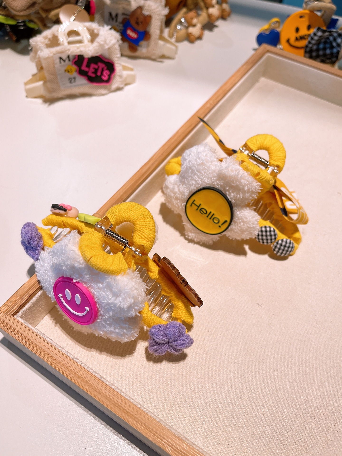 63g Weight Headwear Classification Birthday Occasion Flower Pattern Women'S Gender Retro Style Red, Yellow Color Autumn And Winter Cute Hairy Little Flower Smile Net Red Ins Clip Back Head Cute Heart Girl Clip Head Jewelry 14