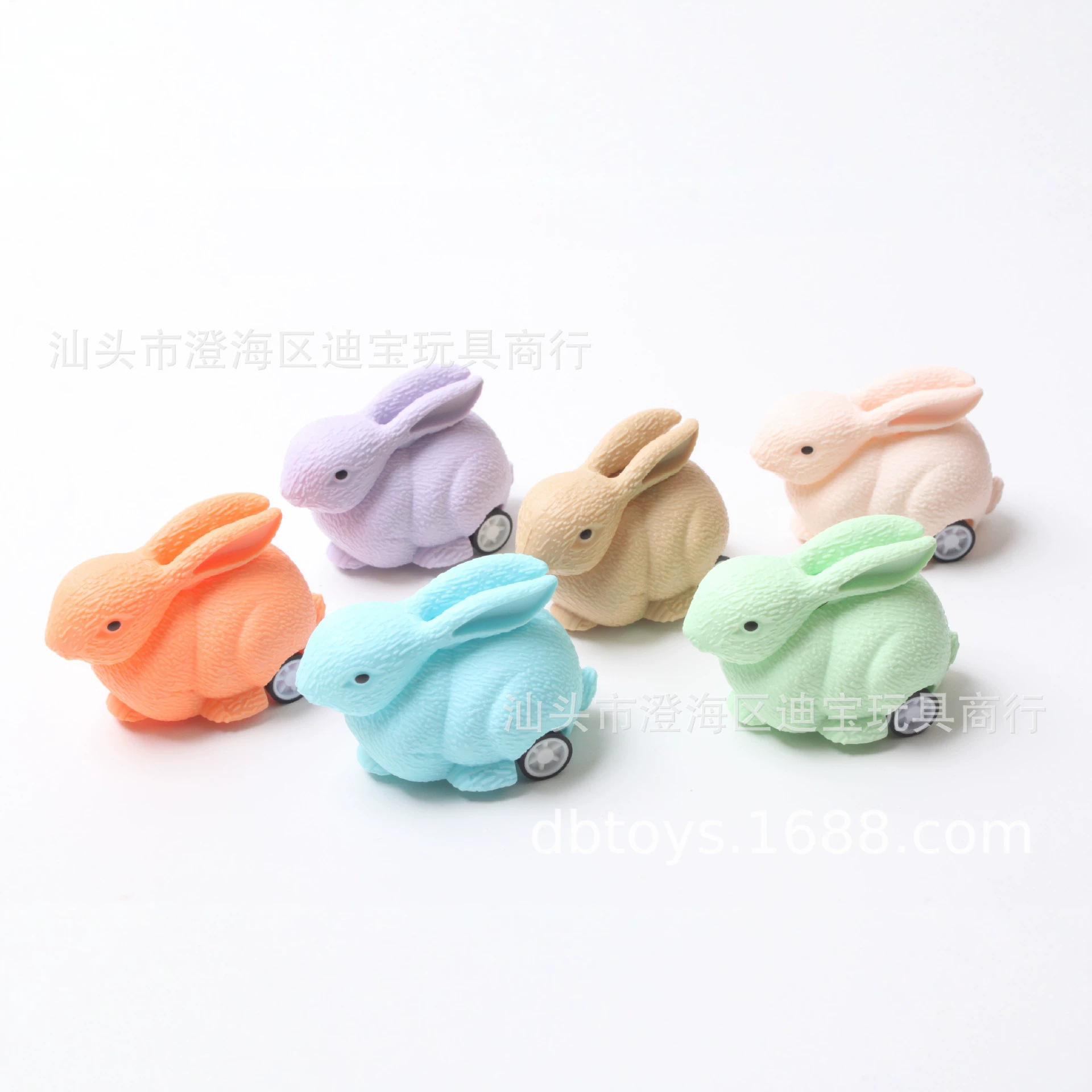 6.2cm Pull-Back Rabbit 75MM Gashapon Toy Gift
