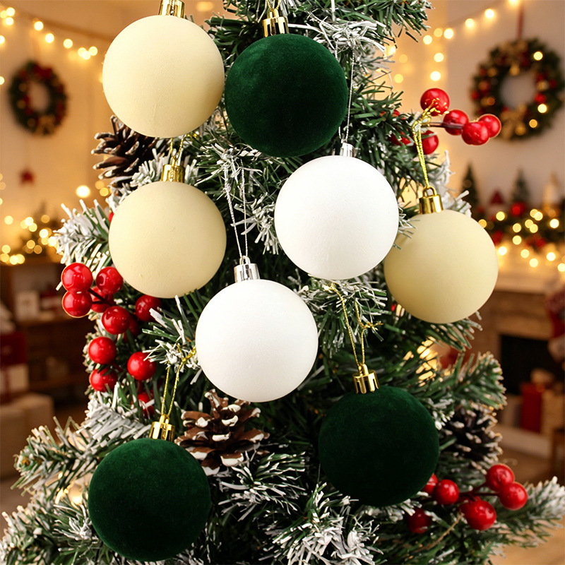 Fábrica tienda de bolas de Navidad 7CM / 20pcs caja flocado bolas de Navidad colgante de bolas de plástico en stock atmósfera de vacaciones