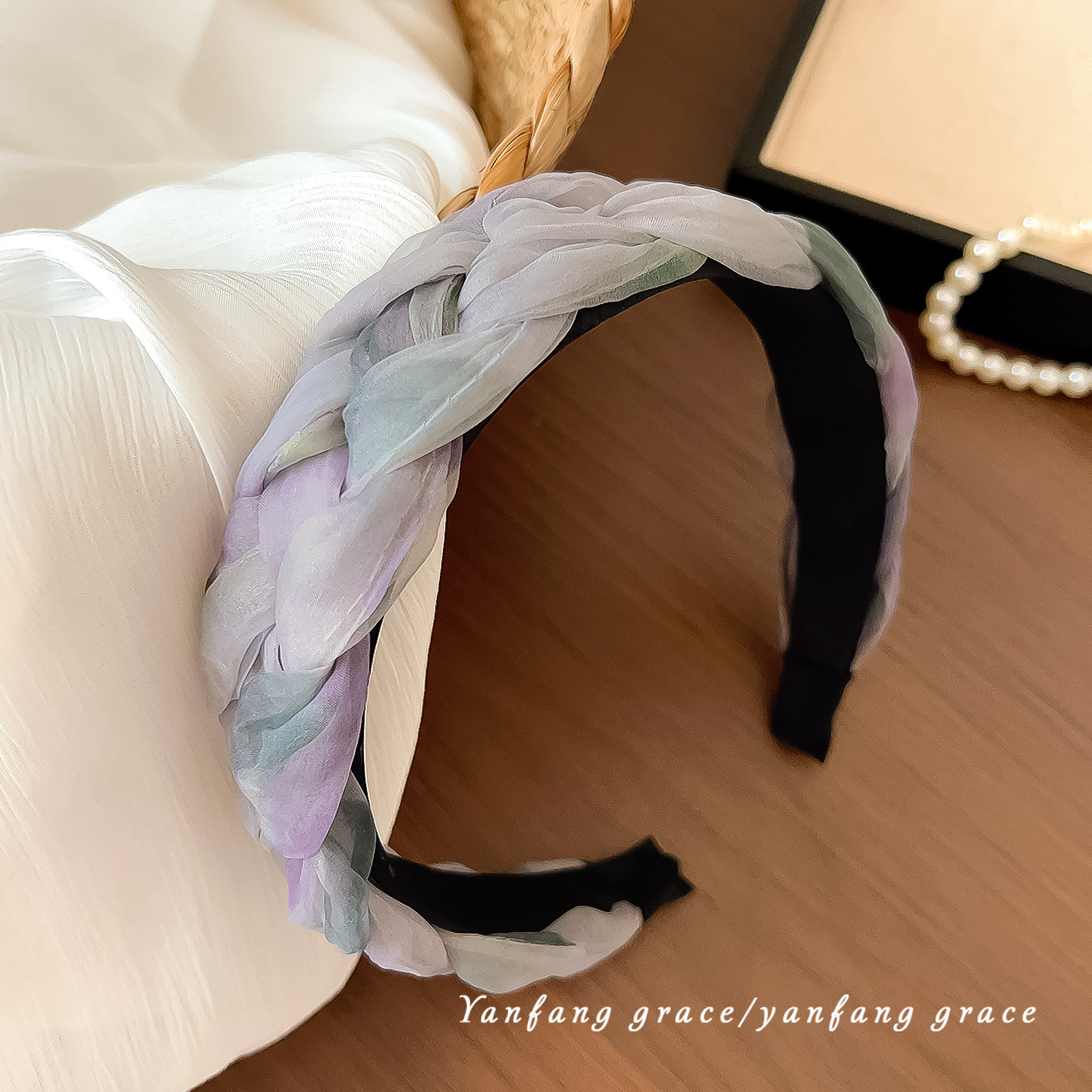Iced taro purple camo organza cable knit