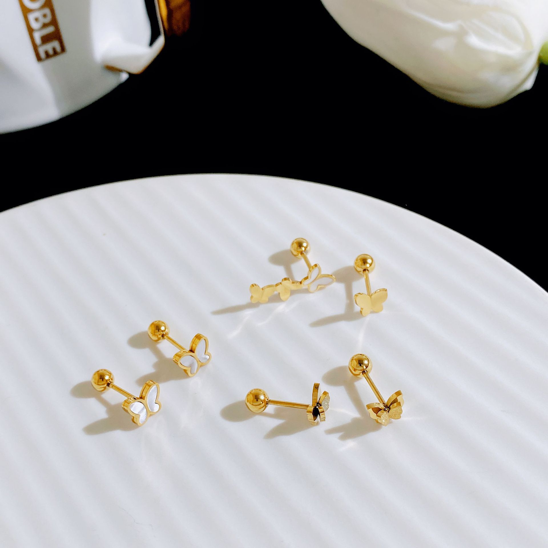 3g Weight Ear Studs Classification Fashion Butterfly Copper Plating Ear Studs 1 Pair
