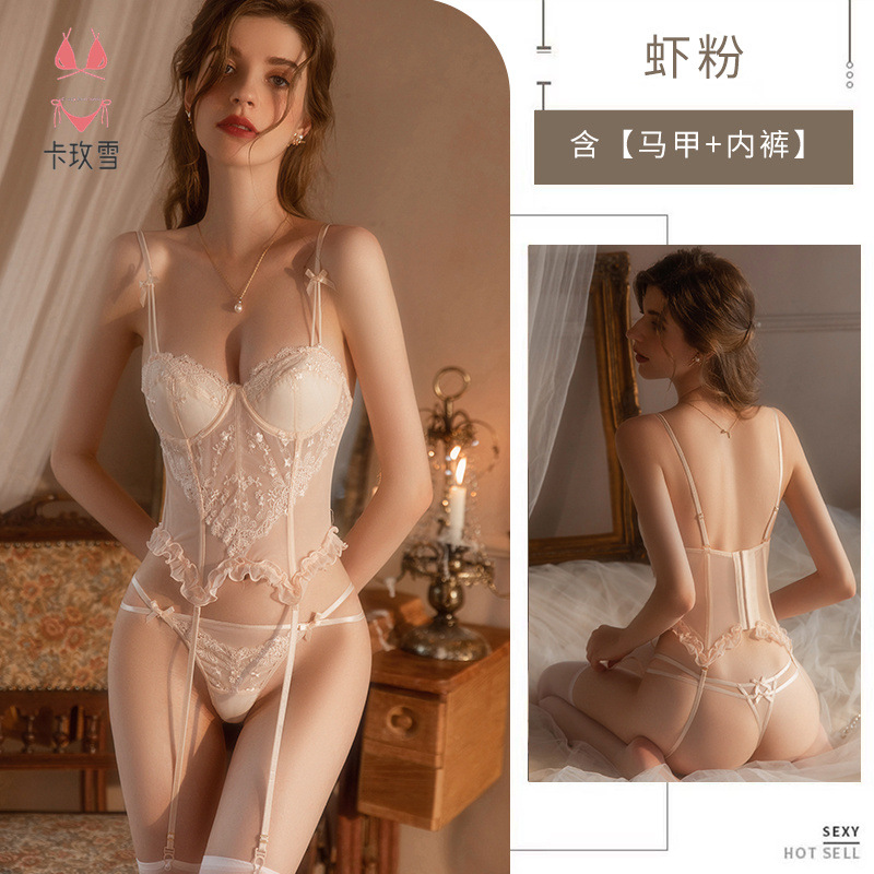 새우가루 (탑+속바지+가터) [가슴패드 지참] [양말 품번 16은 별도로 촬영해야 함]