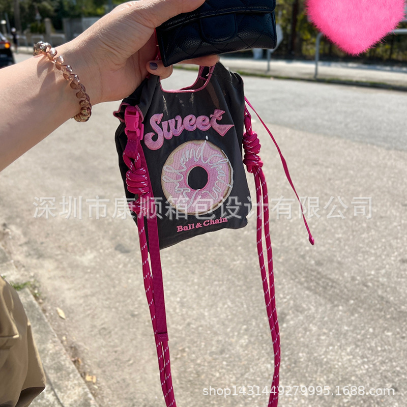 Factory Custom Trendy Japanese-Style Ball Chain Embroidery Shopping Bag Fashion Niche Large Capacity Shoulder Bag