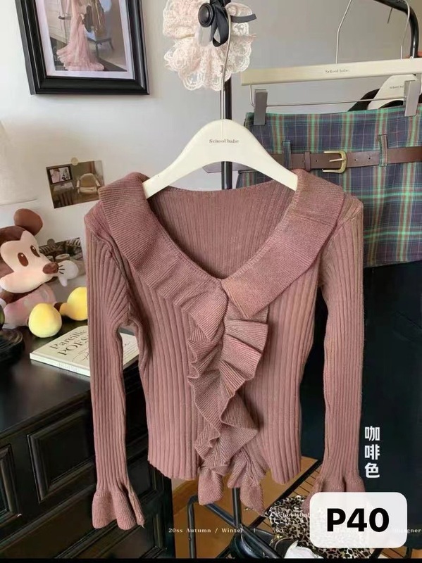 リアルショットとリアルプライスの秋冬の新しいパーソナライズされた甘くてスパイシーなスタイルの女性用Vネックカーディガンフリルデザインニットトップ|undefined