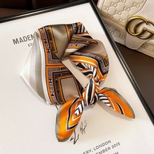 �r����z�ٴ�100%ɣ�Q�zС���� �����b���z�z�����Ů