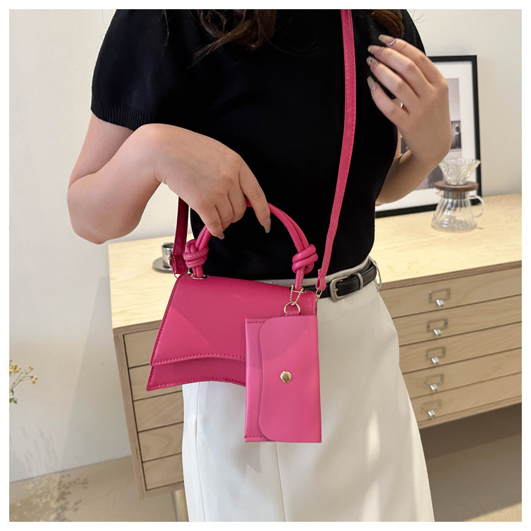 Moteveske for kvinner 2024 ny trend mote skulder enkel uformell crossbody ensfarget mor og barn-veske_voghion.com