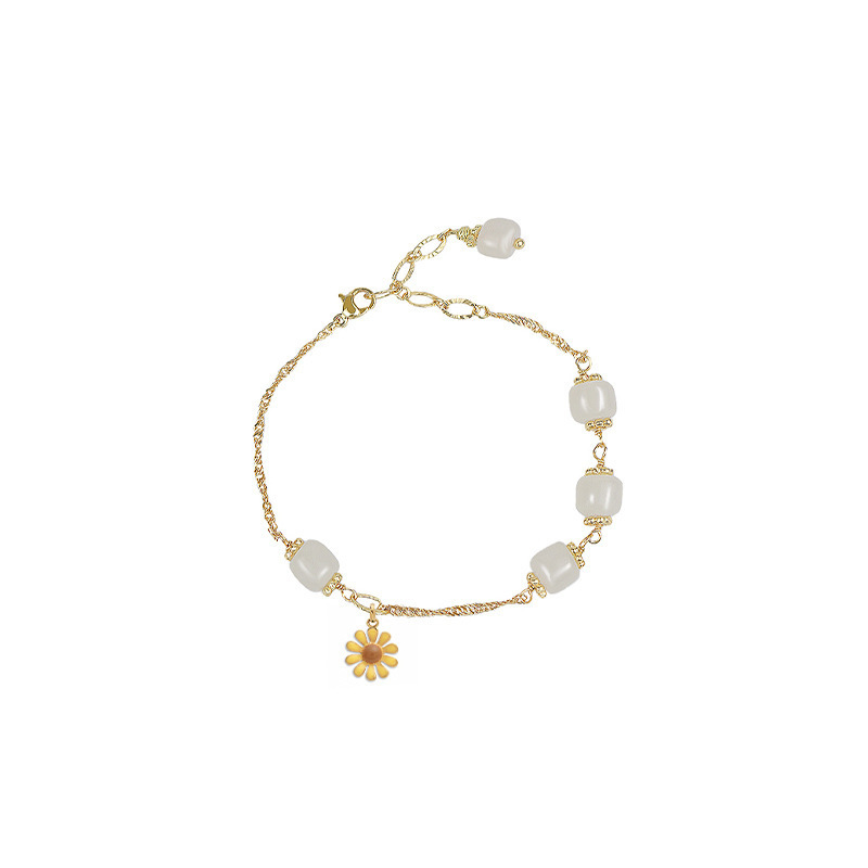 The first one you gave me likes Min Hui Wang Yuwen same style sunflower bracelet female light luxury niche daisy design The first one you gave me likes Min Hui Wang Yuwen same style sunflower bracelet female light luxury niche daisy design