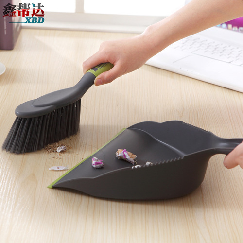 Small broom set plastic mini dustpan to clean dust home desktop kitchen broom keyboard brush pet feces