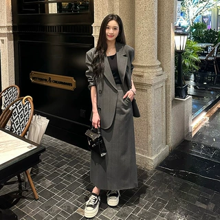 2024年新款欧货小个子休闲套装女春季气质西装外套半身裙两件套潮